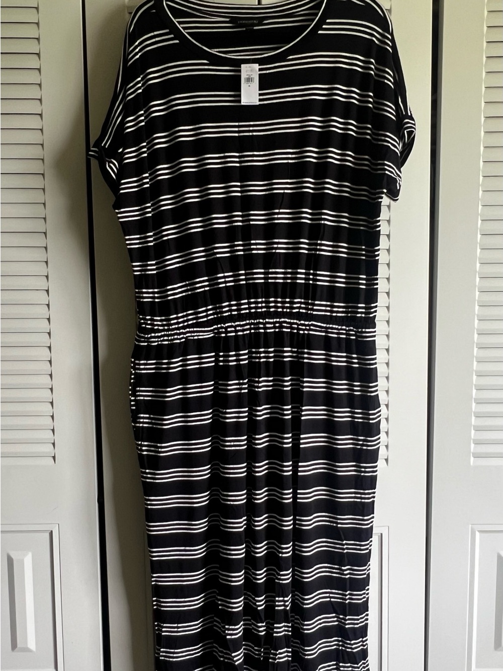 Banana Republic Black and White Striped Midi Dress - Size XL - NWT